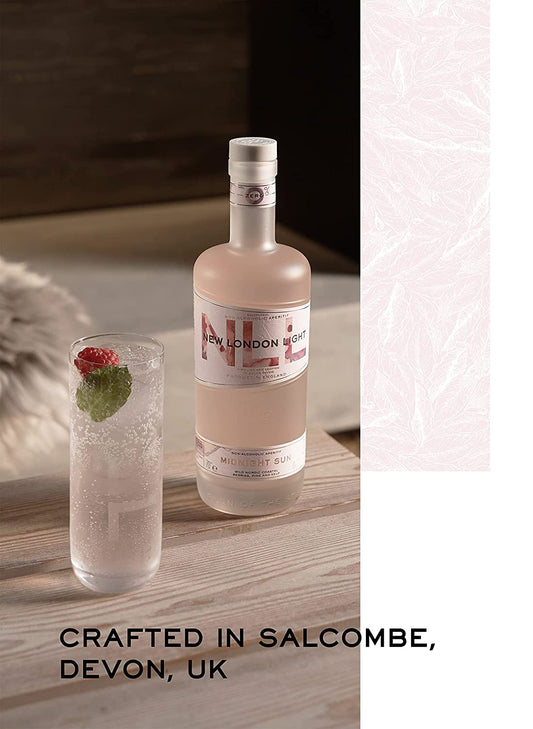 New London Light: Berries, Pine & Kelp